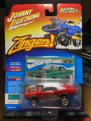 /35 JOHNNY LIGHTNING STREET FREAKS ZINGERS 1966 PONTIAC GTO WHITE LIGHTNING 2018