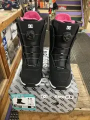 DC Lotus Step On Snowboard Boots Women’s Size 6