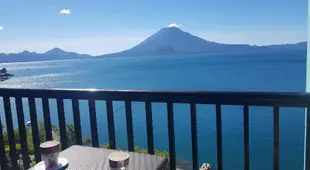 Sky view Atitlan lake suites ,una inmejorable vista apto privado dentro del lujoso hotel