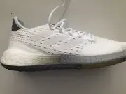 ADIDAS PulseBoost HD Athletic Training Shoes Run Men 7.5 White Gray NEW