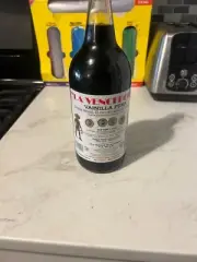 Mexican vanilla extract ~32 oz Glass Bottle