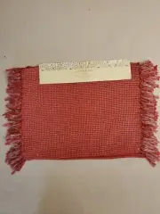 Cynthia Rowley New York Set 4 Red and Silver Placemats 14 × 19