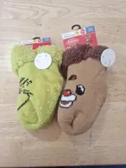 2 New Unisex Toddler 2t-3t Gripper Socks, Grinch And Rudolph