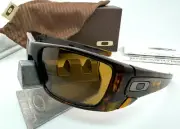 OAKLEY FUEL CELL BROWN TORTOISE WITH BRONZE POLARIZED SUNGLASSES OO9096-06 NEW