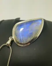 Pendant (P254) Navajo Rainbow Moonstone
