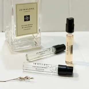 【Jo Malone】針管/試管小香 1.5ml 香氛 香水 女性香水 英國梨與小蒼蘭 絲柏葡萄藤 無花果與荷花 絲絨玫瑰 藍風鈴 海鹽 罌粟 橙花 櫻花 洋甘菊 舒眠系列 午夜藍調｜迷人香氛◆全館現貨快出