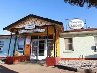 布羅肯希爾觀光旅館Broken Hill Tourist Lodge