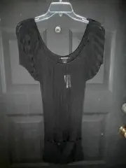 NEW NWT WHITE HOUSE BLACK MARKET TOP SMALL BLACK RAYON STRETCH