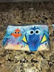 Disney Finding Dory Wristlet Clutch Makeup Bag New With Tag