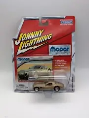 Johnny Lightning 1995 Chrysler Atlantic 1:64 Diecast