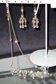 24 ct GOLD CLAD CRYSTAL NECKLACE & EARRING SET, DESIGNER, BRAND NEW, AUSTRALIA