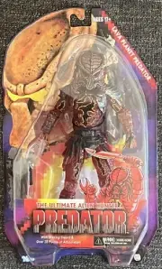 NECA - PREDATOR - LAVA PLANET PREDATOR Figure - Very Hard To Find!!!
