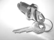 NEW IGNITION LOCK CYLINDER + TWO GM "OCTAGON HEAD" KEYS US-21L