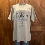 CALVIN KLEIN JEANS灰色T恤
