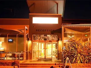 華拉代爾飯店The Warradale Hotel