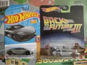 Hot Wheels - Koenigsegg Gemera & 1955 Time Machine Bundle