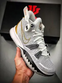 在飛比找Yahoo!奇摩拍賣優惠-Nike Kyrie 7 EP 歐文7代 冠軍白金實戰