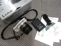 在飛比找Yahoo!奇摩拍賣優惠-Panasonic Lumix DMC GF3+ 不含鏡頭 