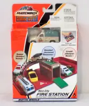Matchbox Hero City Fire Station With Rescue Truck 2002- New In Box