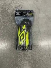 Umbro Stirrup Soccer Shinguards Adult 5’3”To 5’11” New in Package