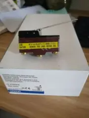 10PCS Omron X-10GW-B X10GWB Micro Switchs -New Free Shipping