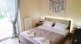 Holiday & Business Furnished Apartments