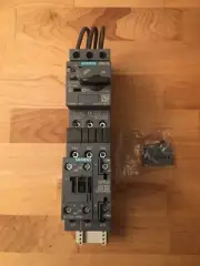 Siemens 3RA21254BD260AP6 Combination Starter With 3RV2021-4BA10 and3RT2026-1AP60