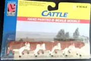 Life-Like Trains - Hand Painted Cattle for model layouts - O-scale, MINT UNUSED