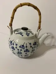 New Blue and White Vines Teapot with Bamboo Handle