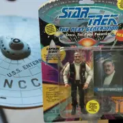 STAR TREK Figure Next Generation Captain Mongogmery Scott NEW