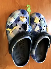 Gingham CROCS SCENTED JIBBITZ w 7 / m 5 Bath Body Works blue white clog shoe NWT