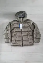 Champion Reverse Weave SKUGS028 puffer men's jacket. NEW WITH TAGS!