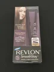 Revlon SmoothStay 1 1/2 Plates Hair Straightener Titanium 30 Settings Brand New