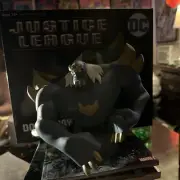 New Doomsday Resin Bust Justice League Diamond Select Limited Edition 0293/3,000