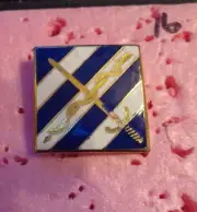 CREST, DI, 3RD MEDICAL BN, CLUTCH BACK, D22 HM