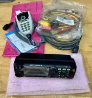 MOTOROLA 07 CONTROL HEAD PMHN4194C BUNDLE MICROPHONE CONTROL & PWR CABLE ALL NEW