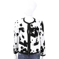 在飛比找Yahoo奇摩購物中心優惠-BOUTIQUE MOSCHINO 黑白色乳牛斑紋外套