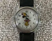 Disney Minnie Mouse Lorus Watch V515-6080 A1 Rare Working