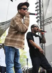 Rapper Vocalists Pharrell Williams Shay Haley of N.E.R.D. Performs- Old Photo