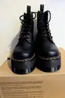 Dr. Martens pristine 1460 Pascal Max Platform Boots Women Size 7 Doc Martens