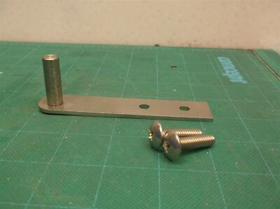 TRUE939044 TOP Right Door Hinge Kit