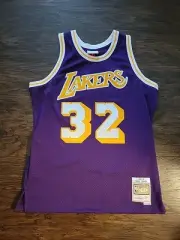 Mitchell & Ness Jersey Magic Johnson 1984 Large Los Angeles Lakers Classics SC