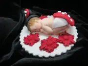 Minnie Mouse figurine / cake topper