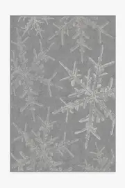200' x 290' | Machine Washable Runner Rug | Kid & Pet Friendly | Indoor Rug | Snowflake Silver Flatwoven Rug | Ruggable