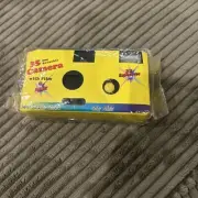 35 Mm Reusable Indoor/Outdoor Camera Preloaded With High Speed 27 Exposures