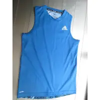 在飛比找蝦皮購物優惠-無袖 背心(無瑕疵)~Adidas愛迪達品牌,尺寸M,適合身