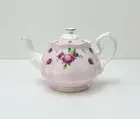 Royal Albert - New Country Roses, large 6-7 cup teapot in pink colourway