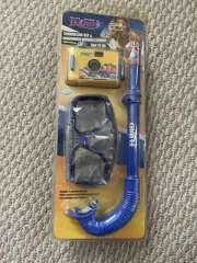 vintage Snorkeling set & underwater reusable camera