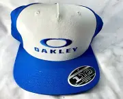 Oakley NEW OZONE SLIVER 110 FLEXFIT HAT CAP