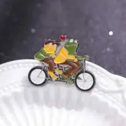 Frog Toad Couple Tandem Bike Brooch Enamel Pins Lapel Badge Cartoon Animal Gift